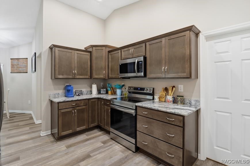 2940 W Beamwood Drive