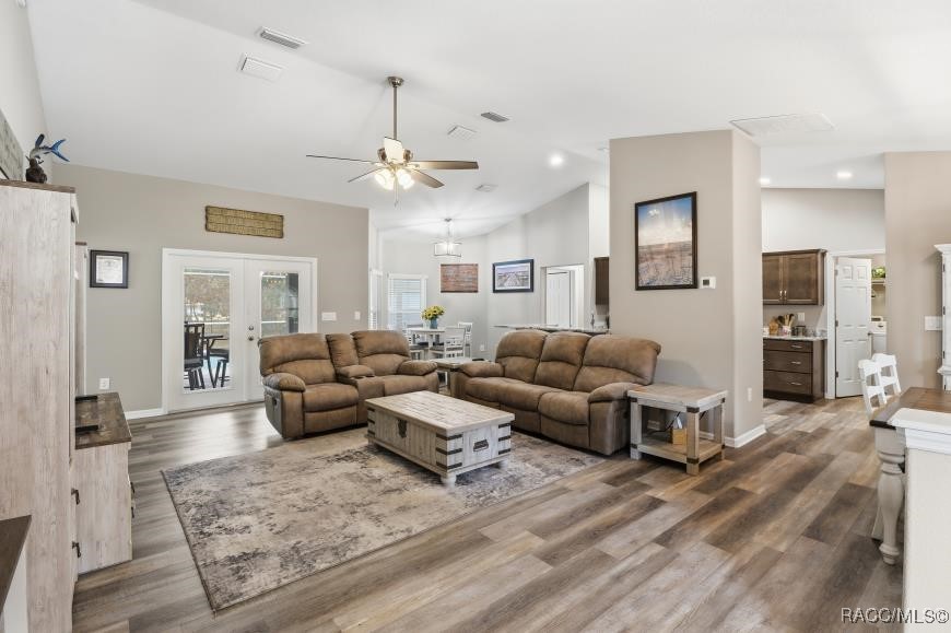 2940 W Beamwood Drive