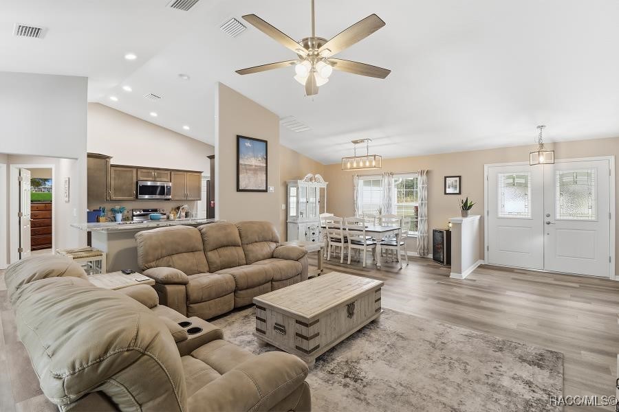 2940 W Beamwood Drive