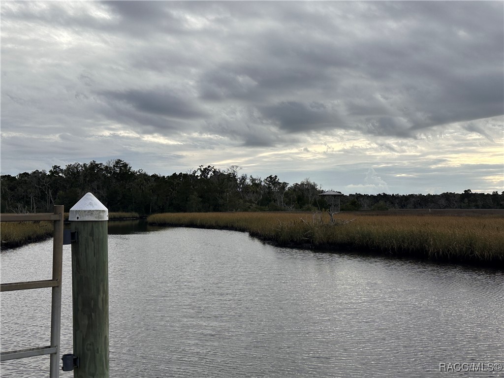 5872 S Shadytree Path