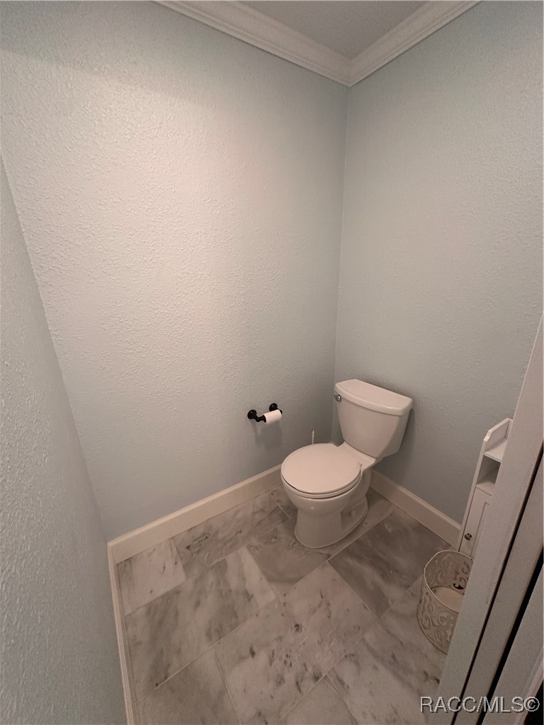 5872 S Shadytree Path