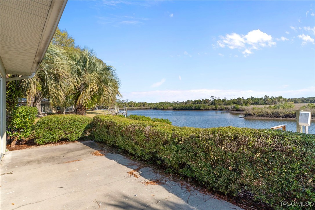 11514 W Bayshore Drive