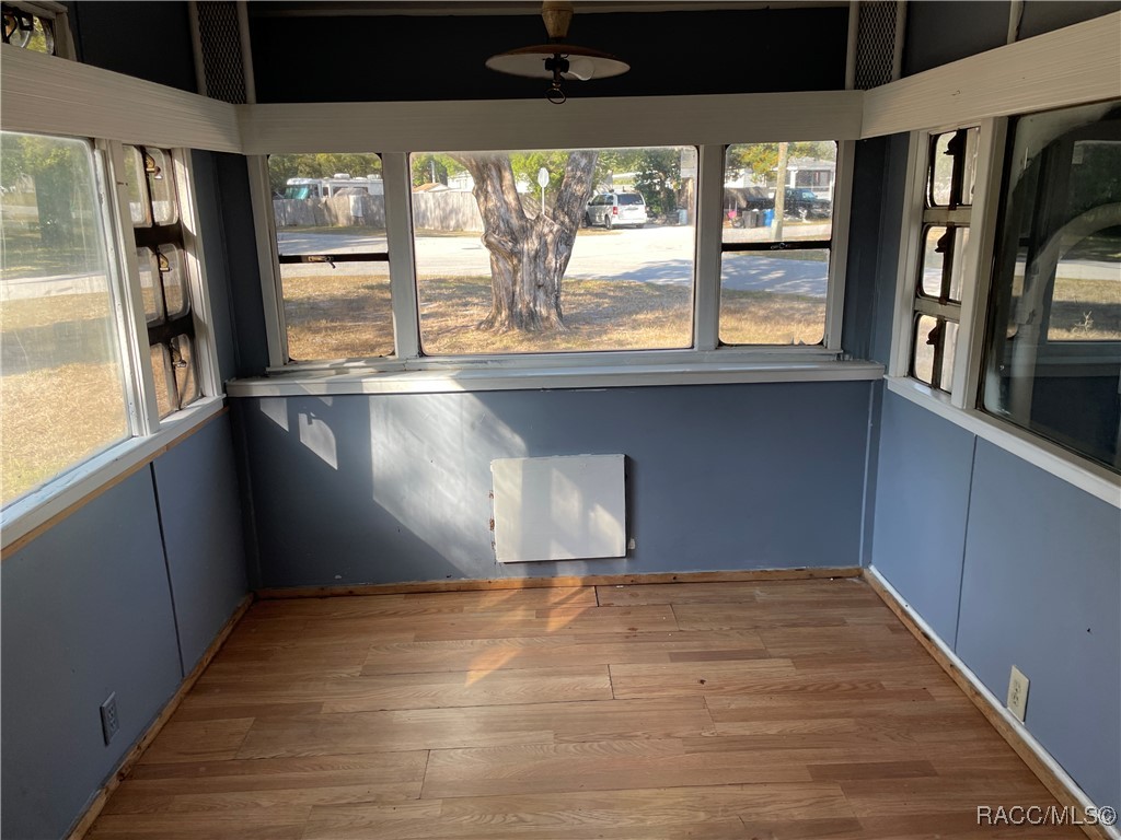 9832 S Nova Terrace
