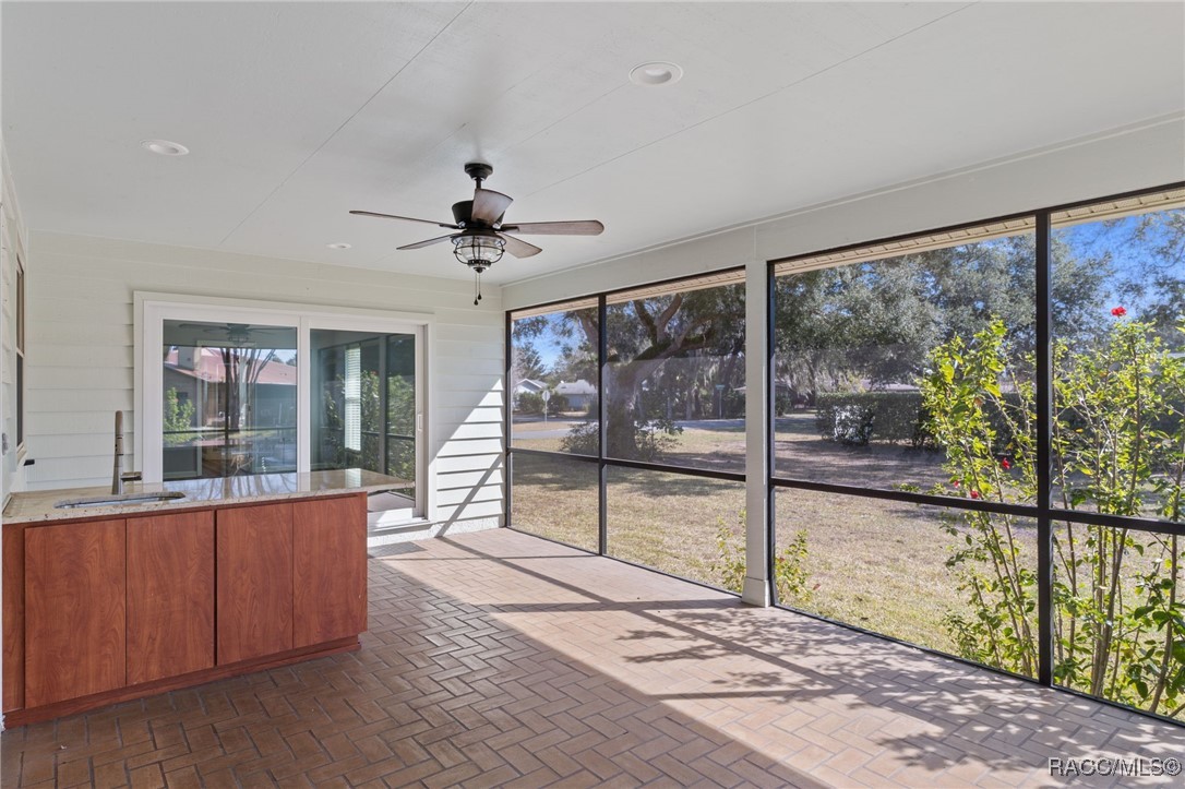 5146 S Riverside Drive