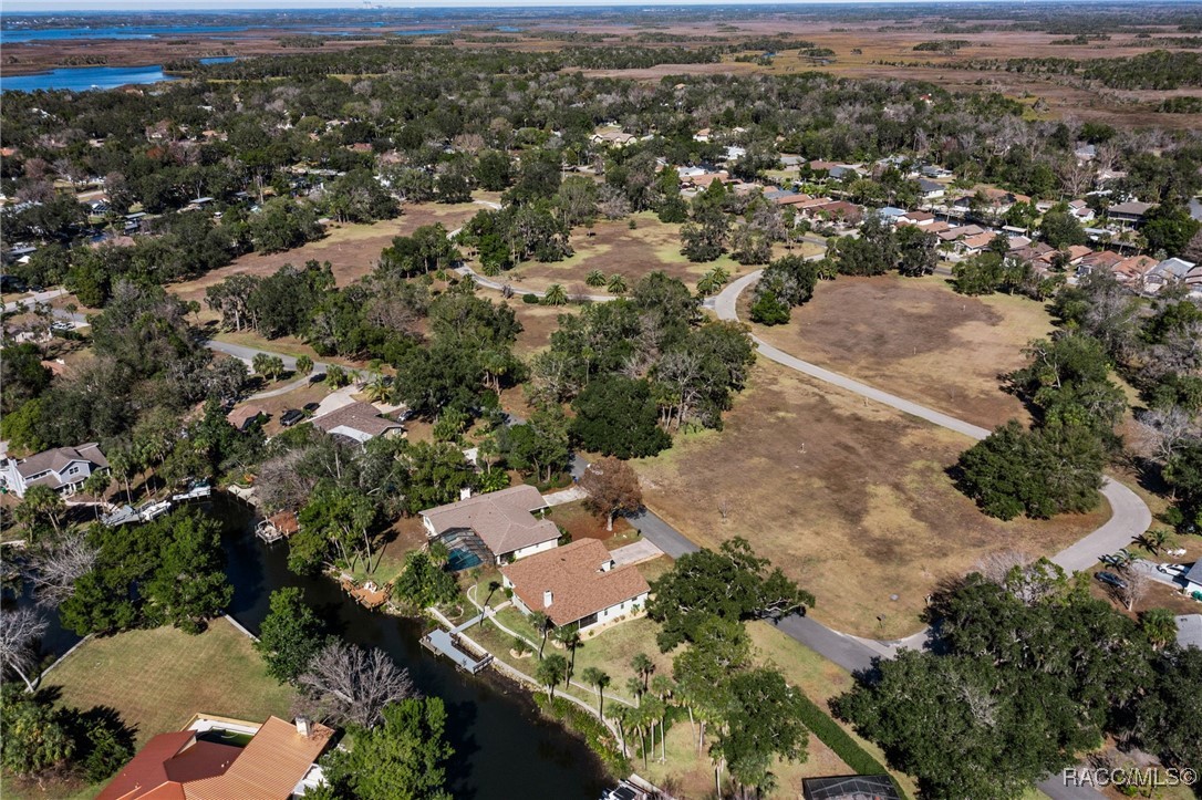 5146 S Riverside Drive