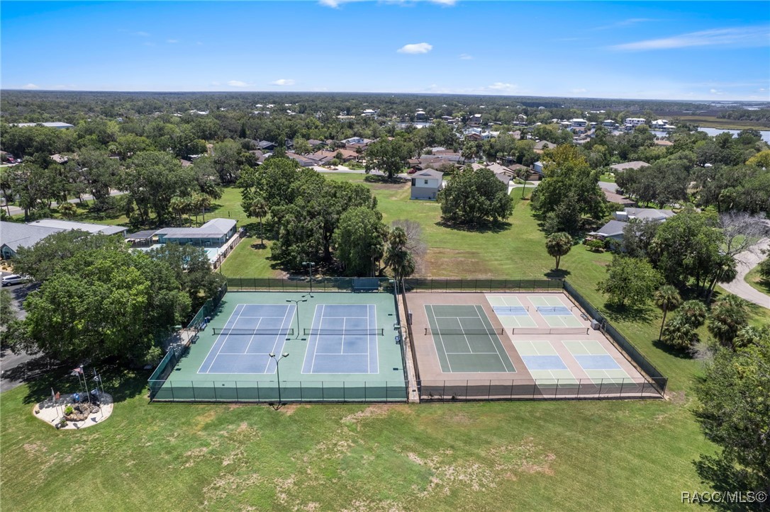 5146 S Riverside Drive