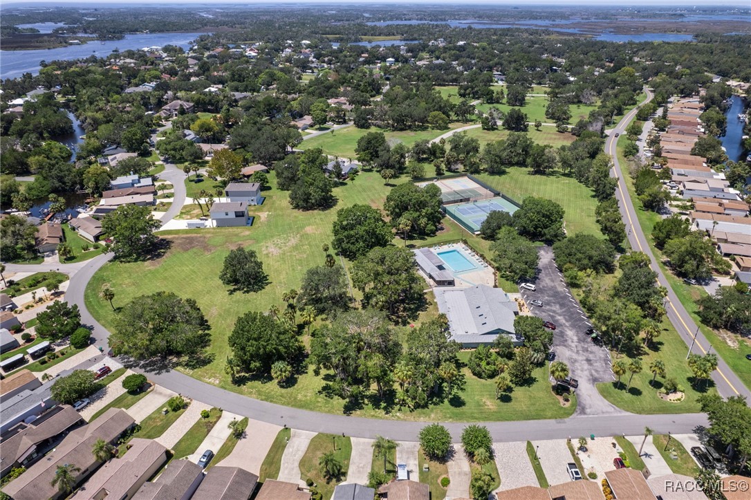 5146 S Riverside Drive