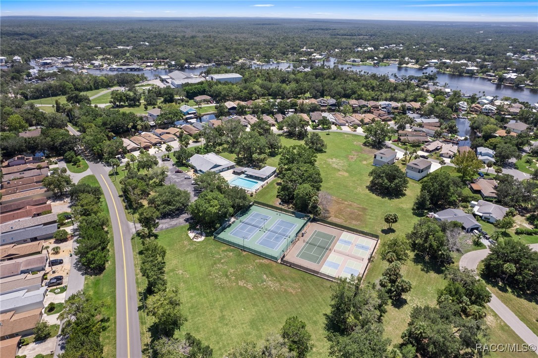 5146 S Riverside Drive