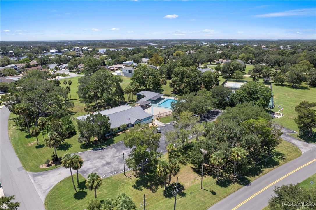 5146 S Riverside Drive