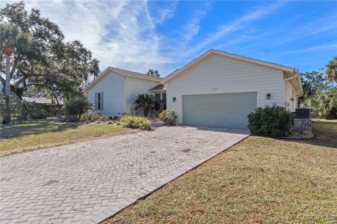 5146 S Riverside Drive