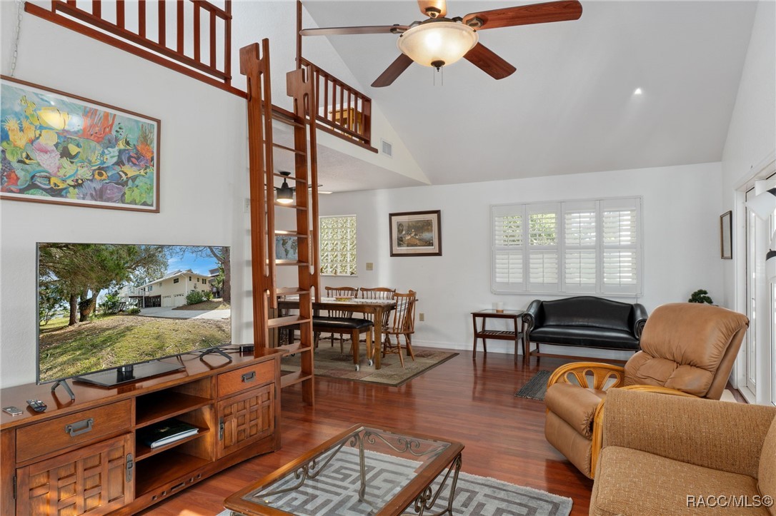 11996 W Bald Eagle Court