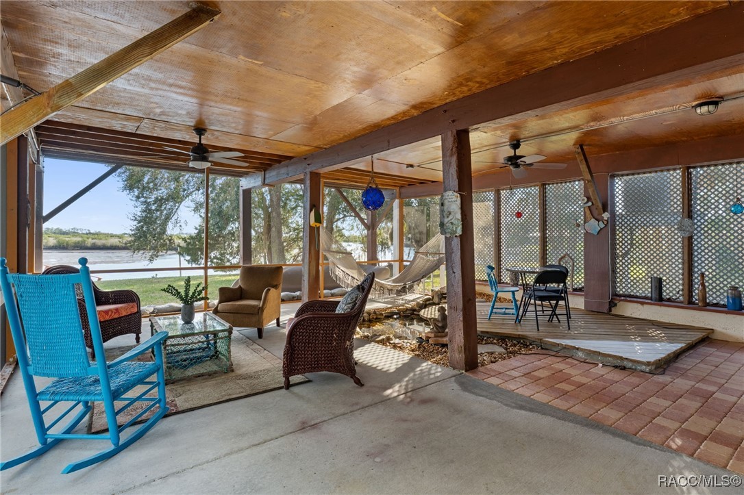 11996 W Bald Eagle Court