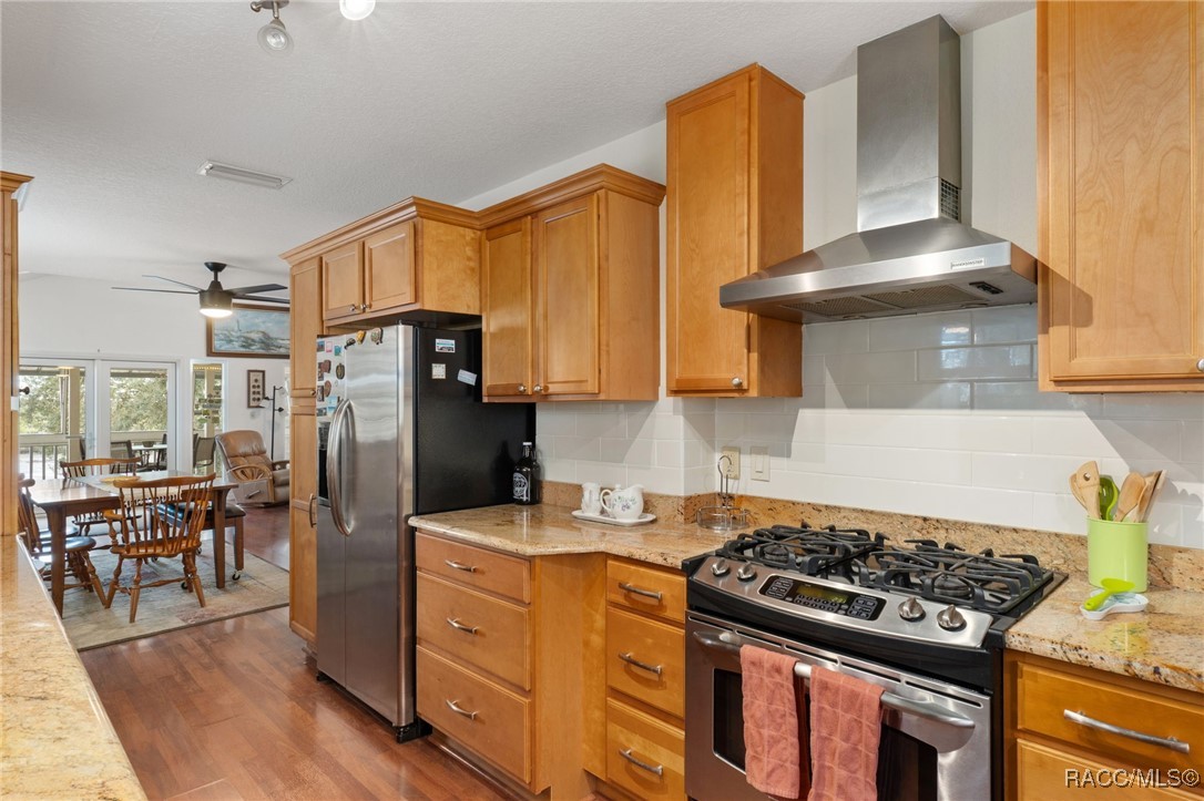 11996 W Bald Eagle Court