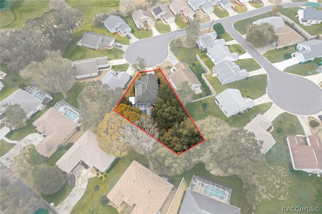 588 W Hillwood Path