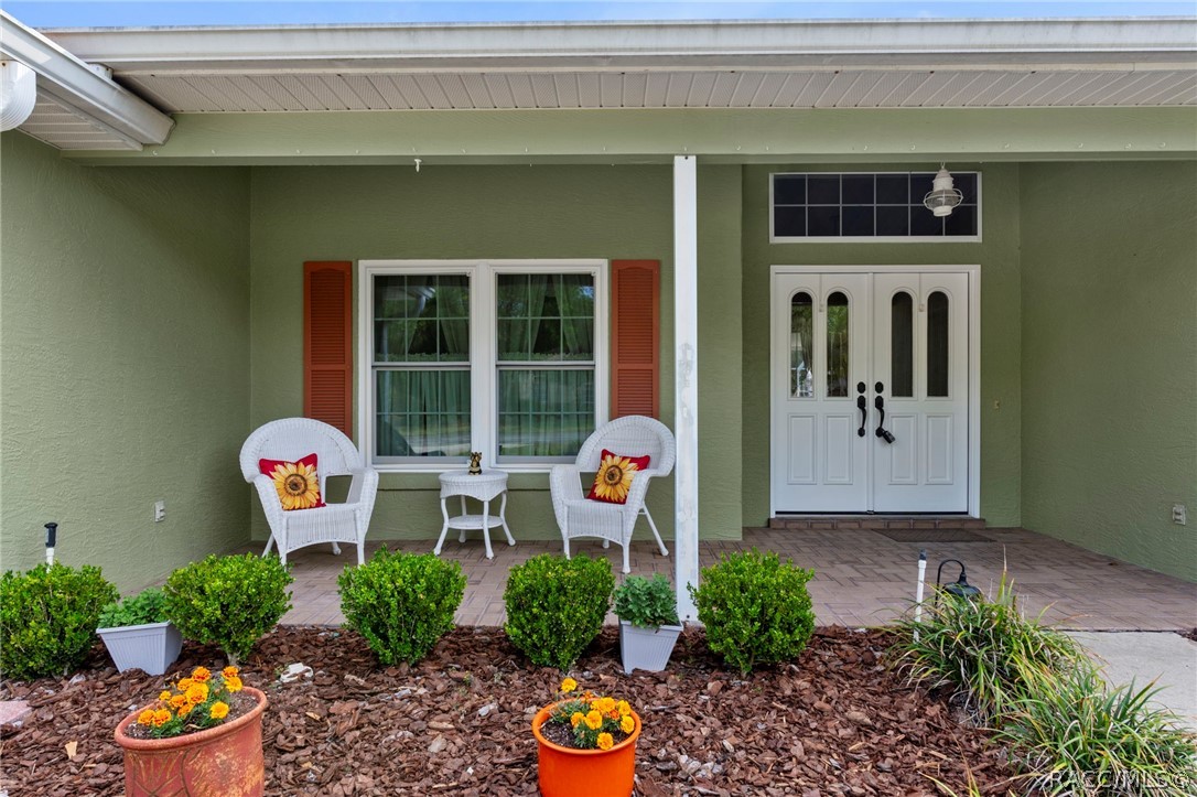13 Cupania Court