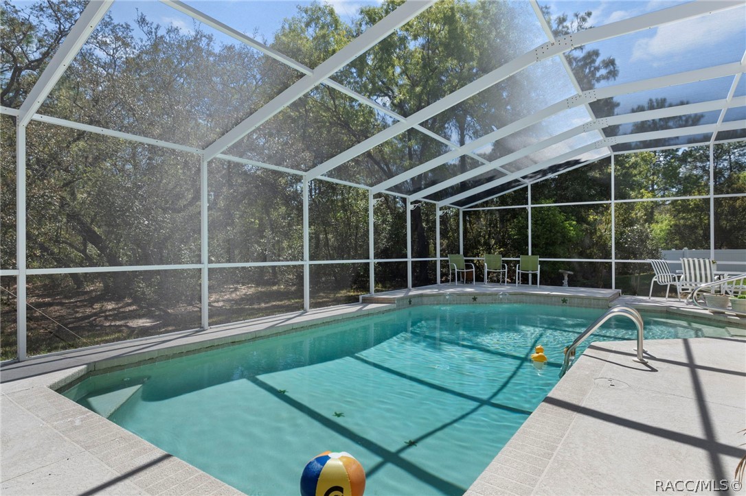 13 Cupania Court