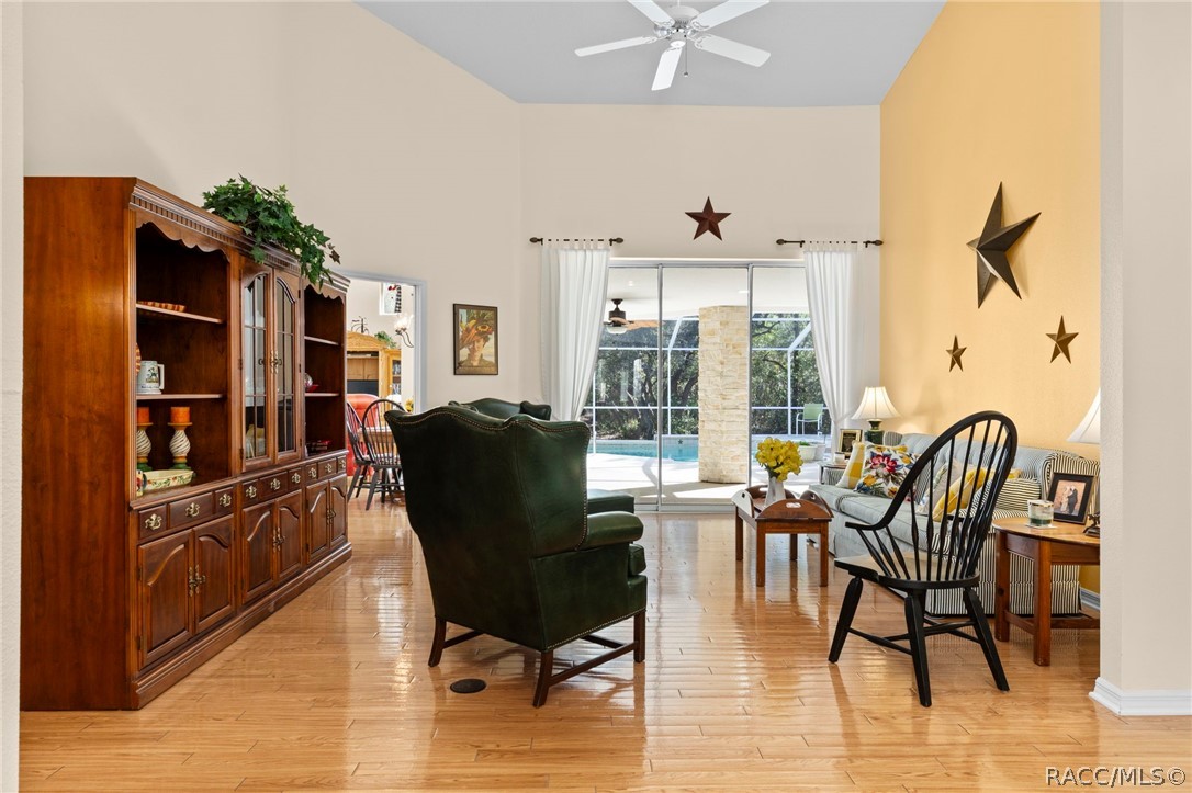 13 Cupania Court