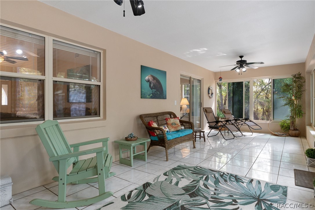 3212 W Camilo Drive