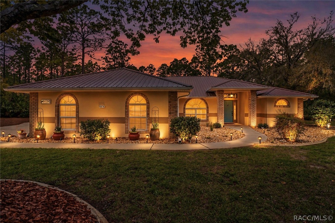 4474 W Horseshoe Drive