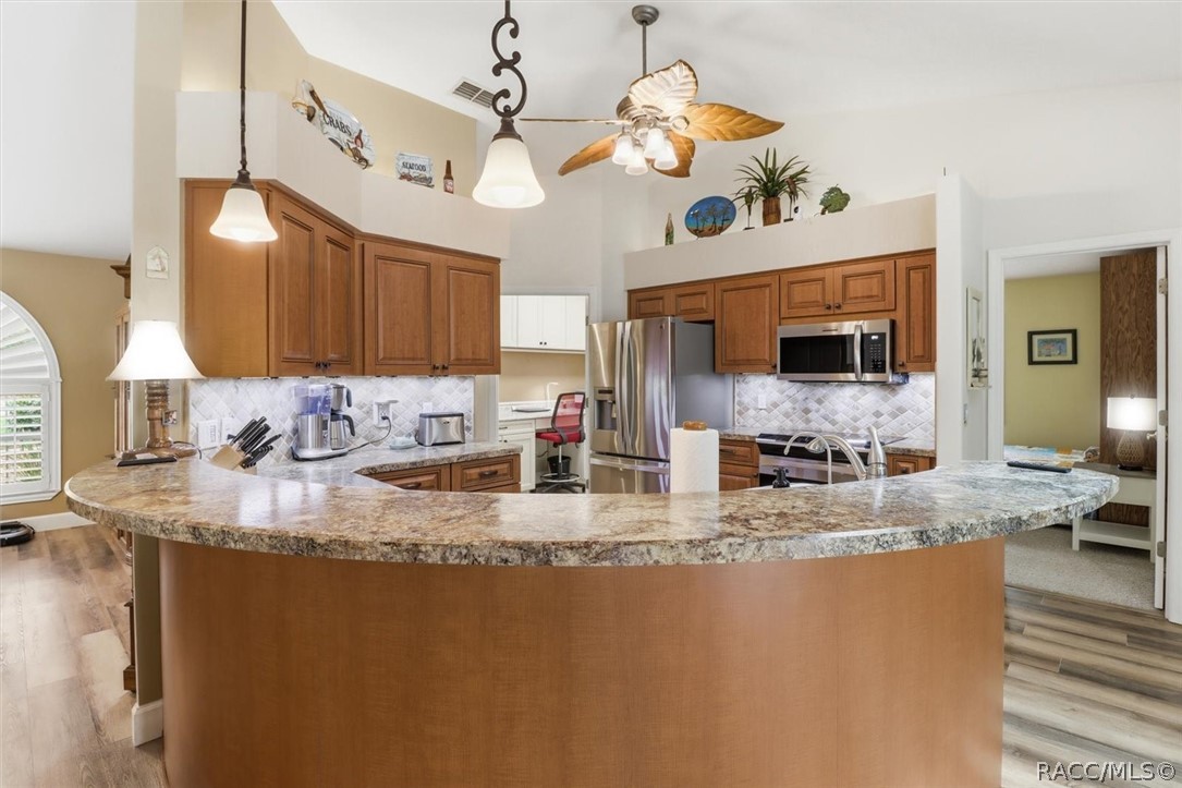 4474 W Horseshoe Drive