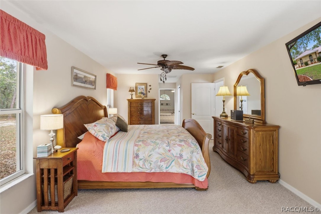 4474 W Horseshoe Drive