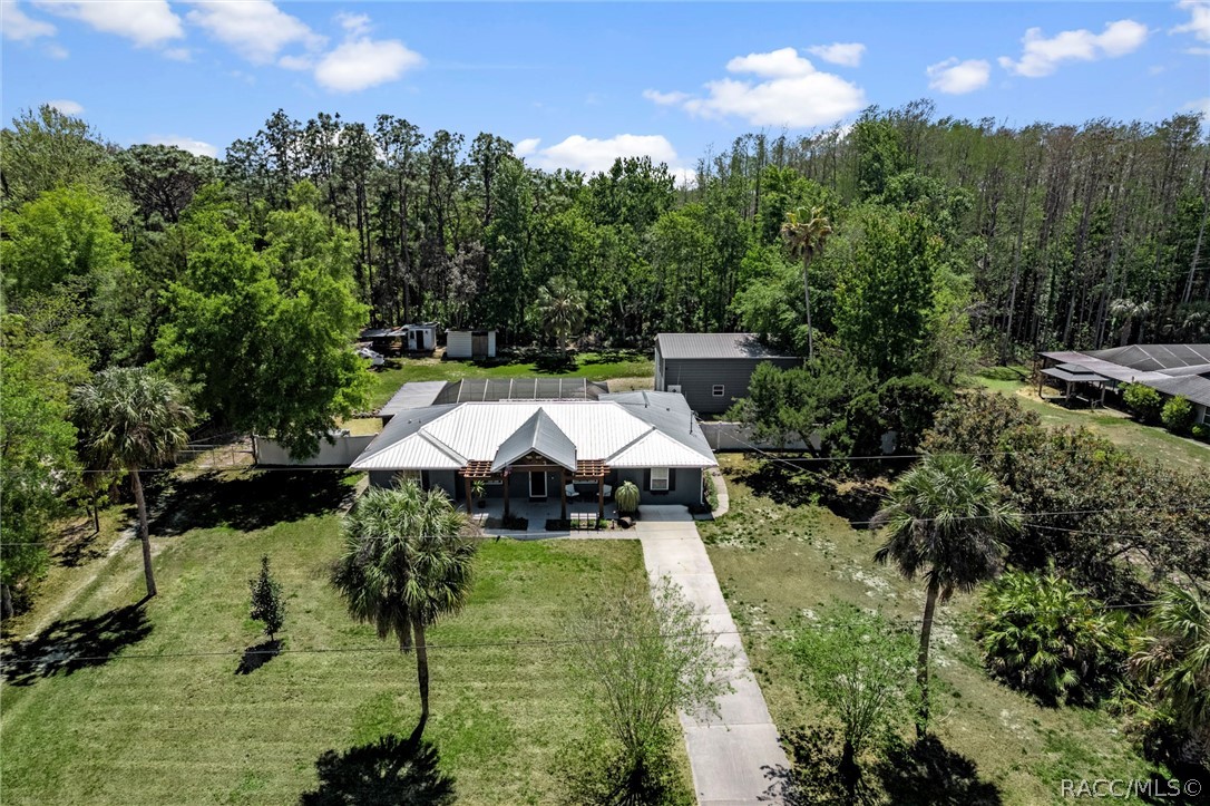 7950 W Inn Lane