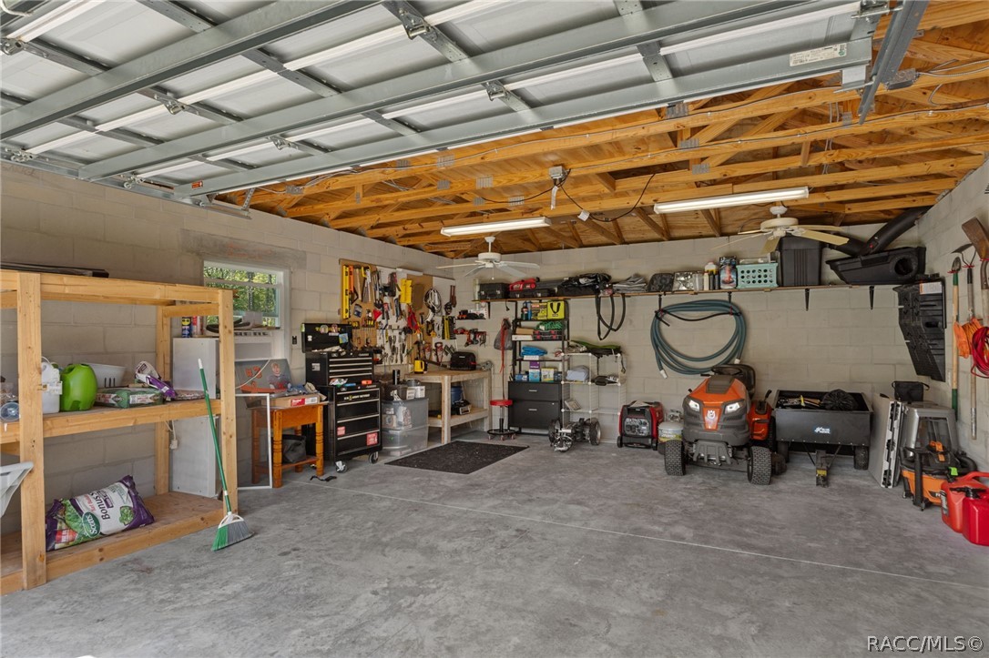 4268 N Saddletree Drive