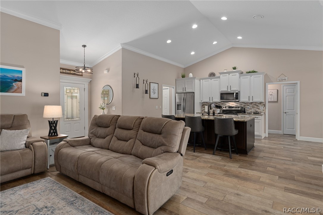 4268 N Saddletree Drive