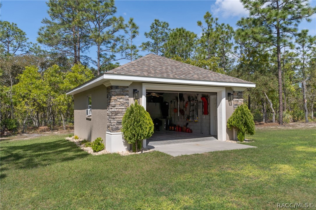 4268 N Saddletree Drive