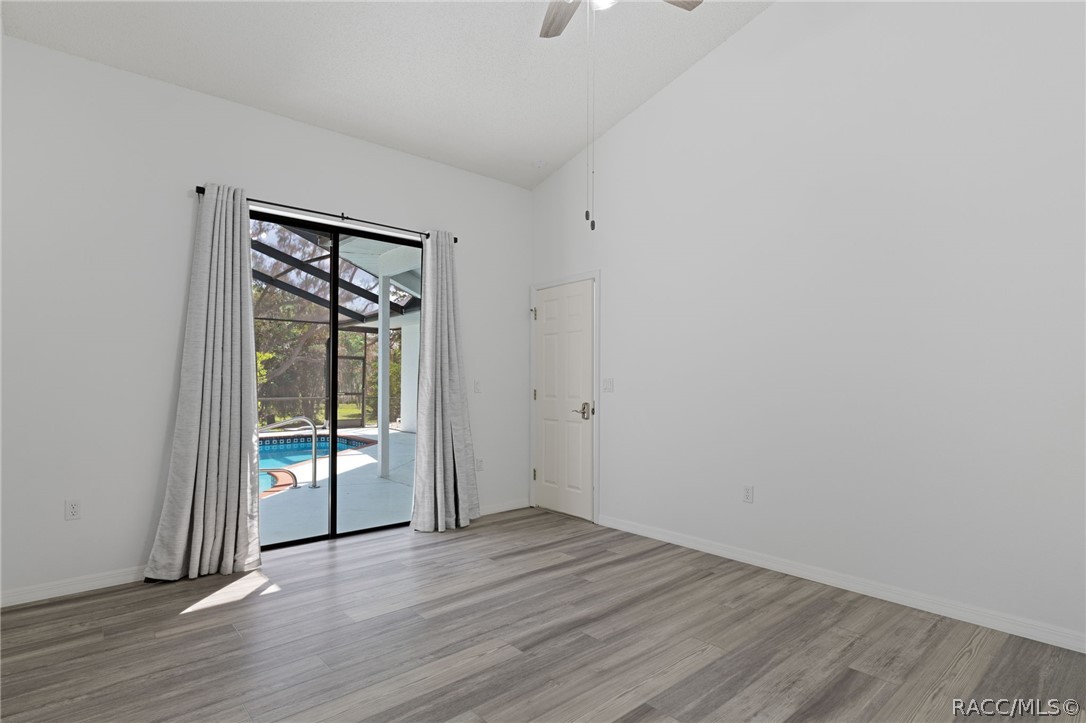 199 N Crystal Meadow Path