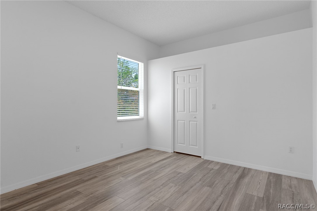 199 N Crystal Meadow Path