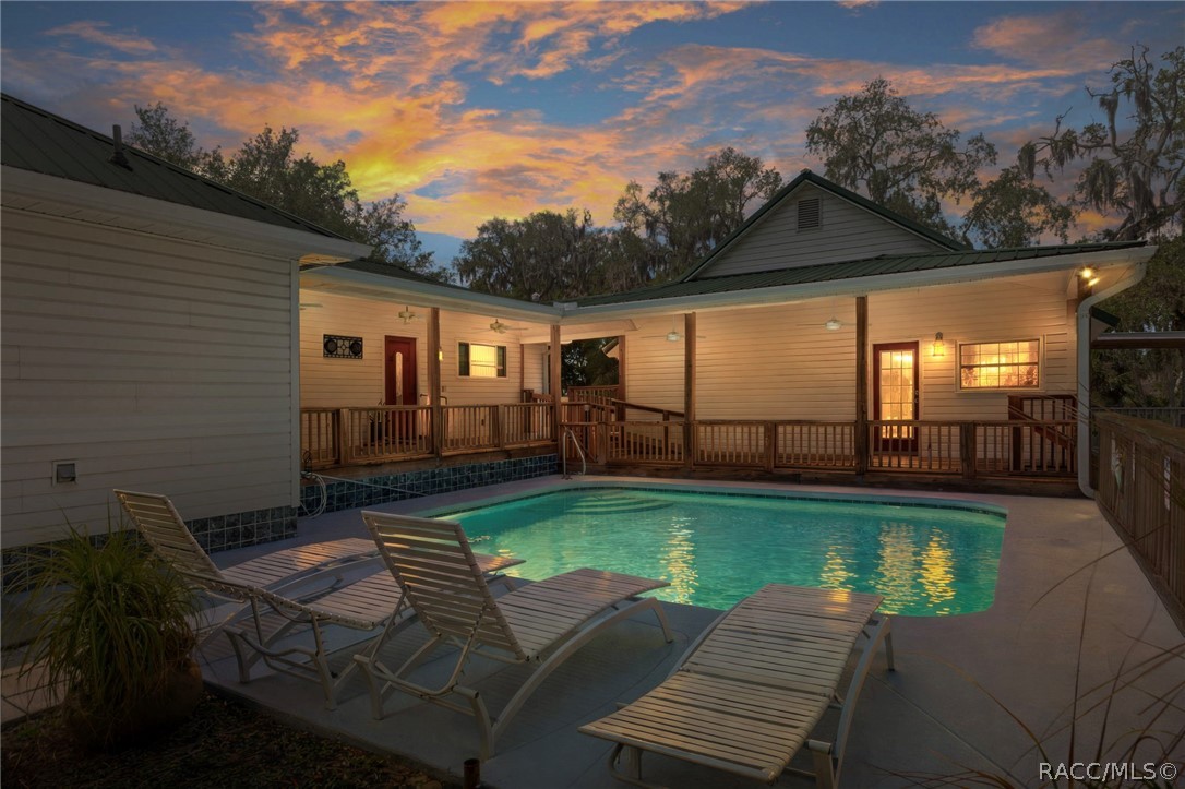 5447 S Boulevard Drive