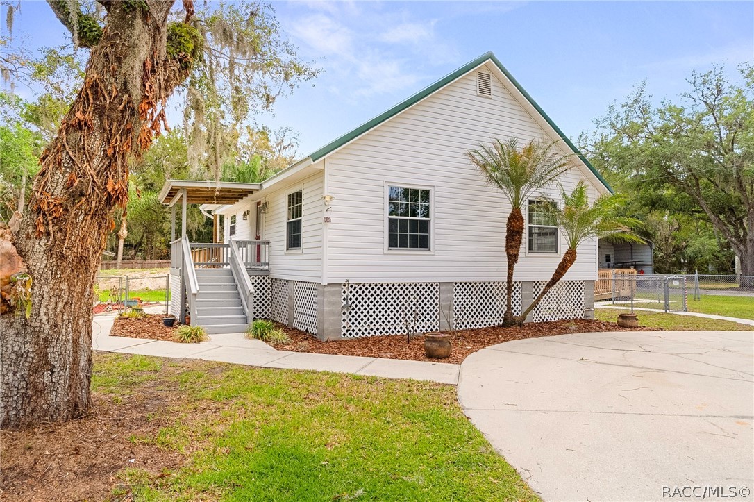 5447 S Boulevard Drive