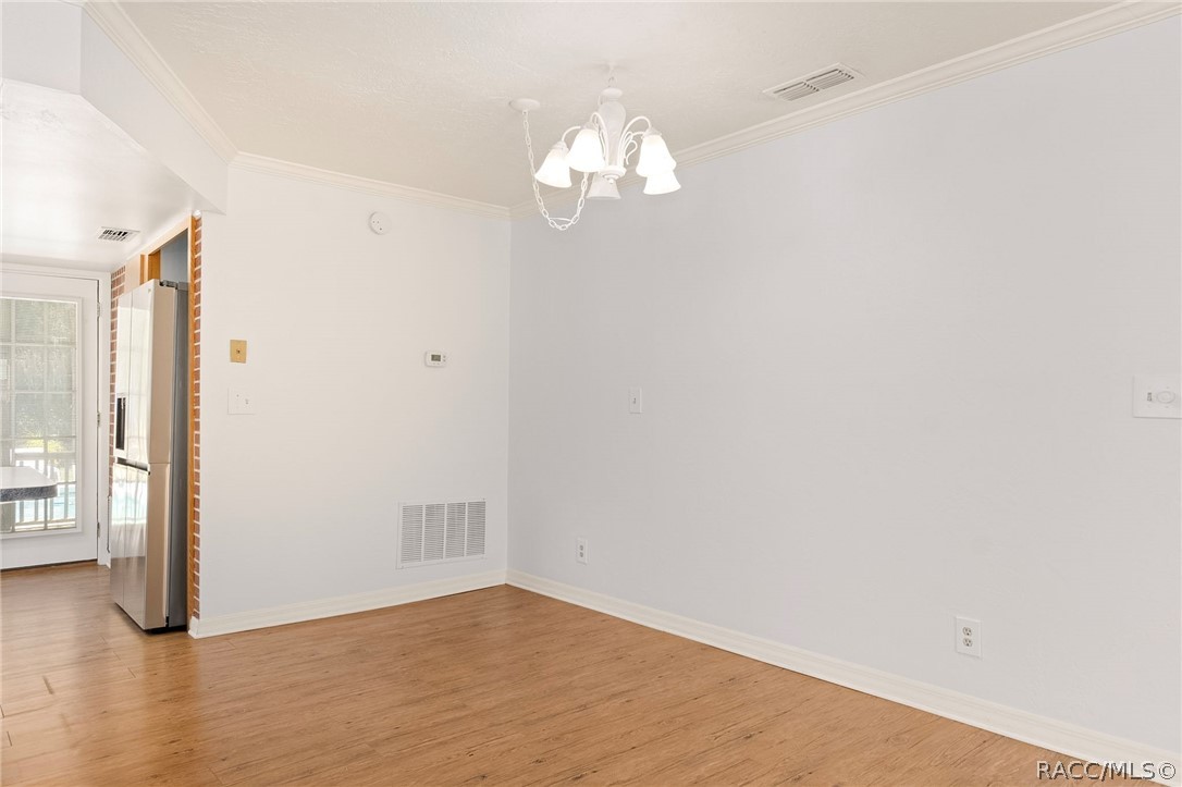 5447 S Boulevard Drive