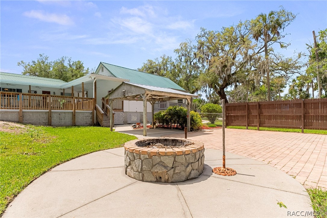 5447 S Boulevard Drive