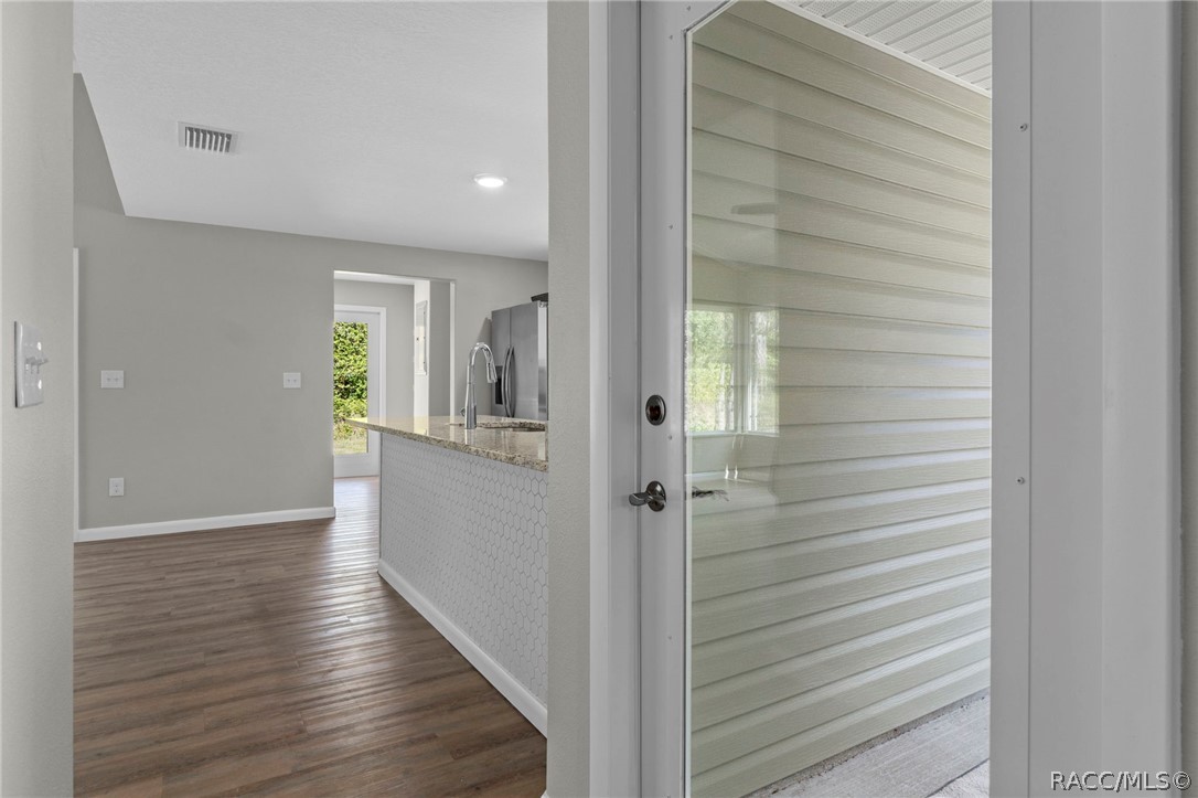 6952 W Barbara Ann Lane