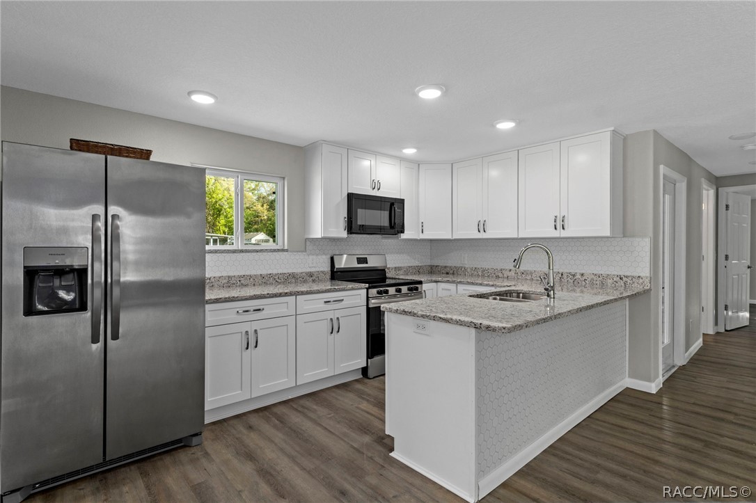 6952 W Barbara Ann Lane