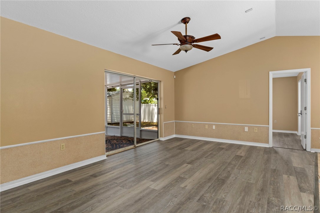 6236 W Pinedale Circle