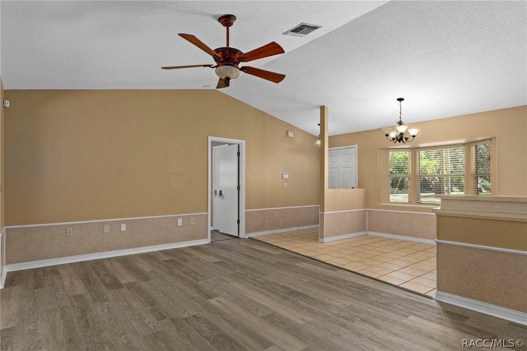 6236 W Pinedale Circle