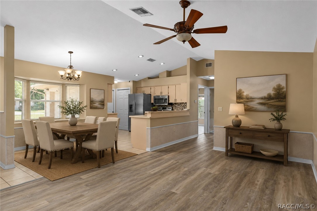 6236 W Pinedale Circle
