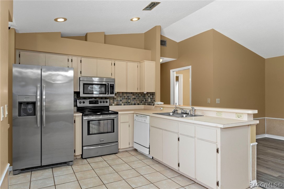 6236 W Pinedale Circle