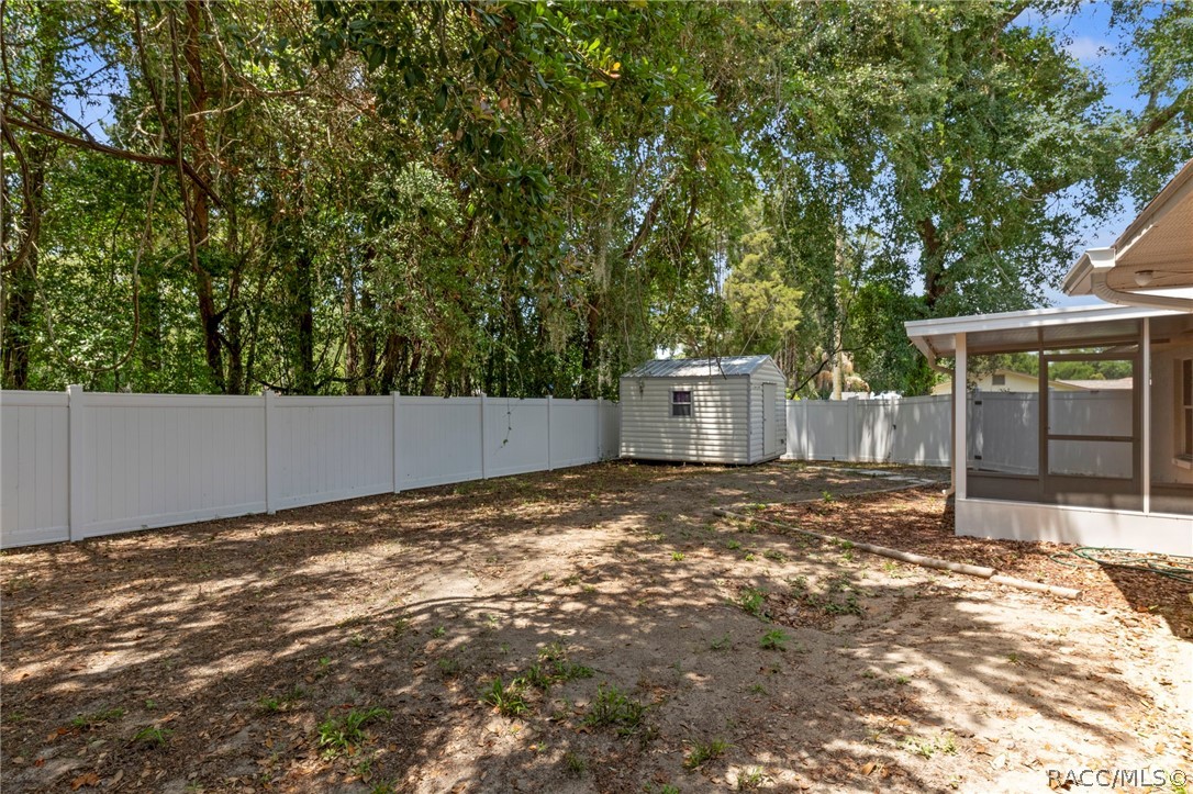 6236 W Pinedale Circle
