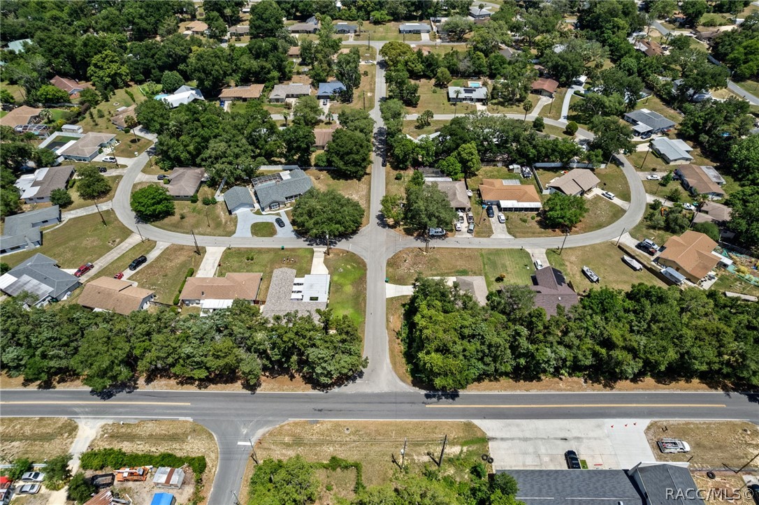 6236 W Pinedale Circle