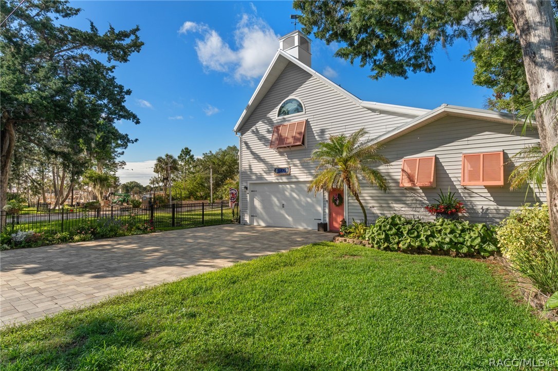 5475 S Island Drive