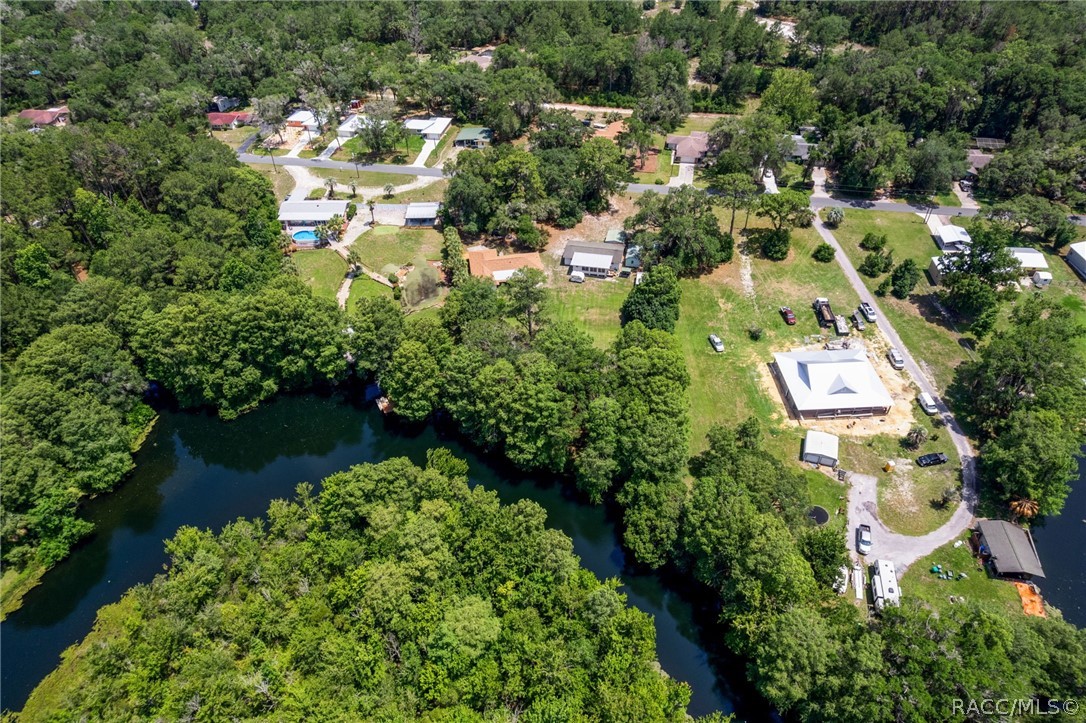 2809 W Cypress Drive