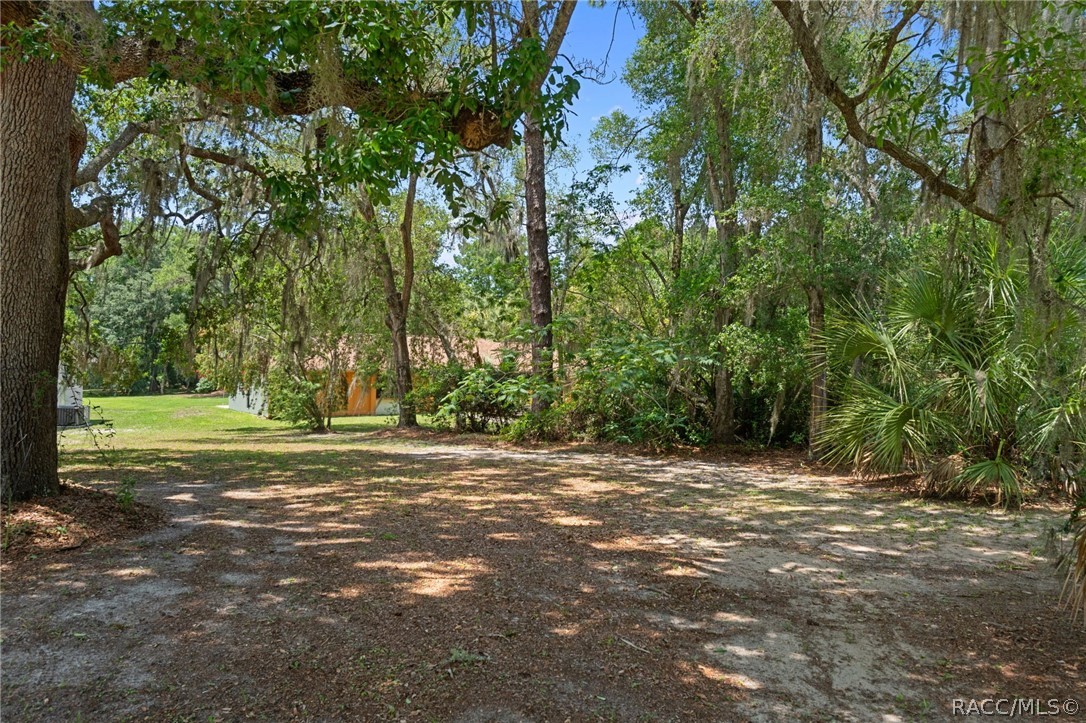 2809 W Cypress Drive