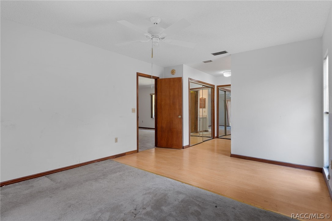 2809 W Cypress Drive