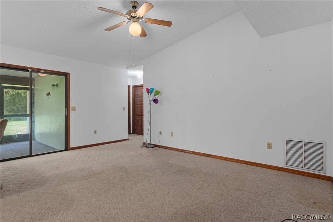 2809 W Cypress Drive