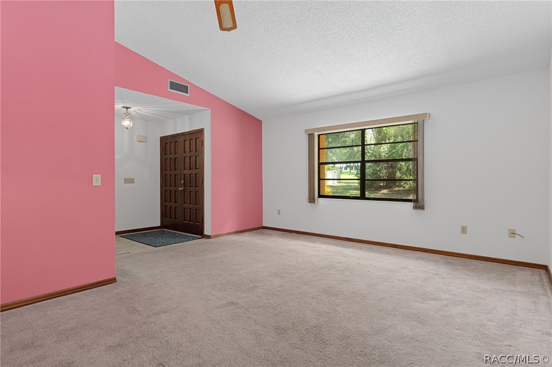 2809 W Cypress Drive