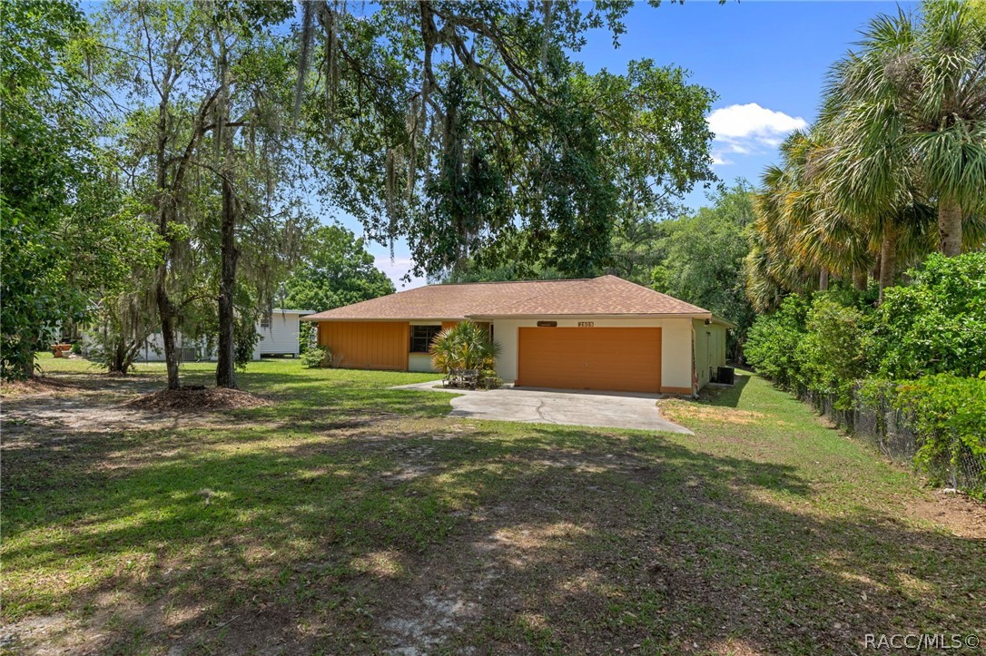 2809 W Cypress Drive